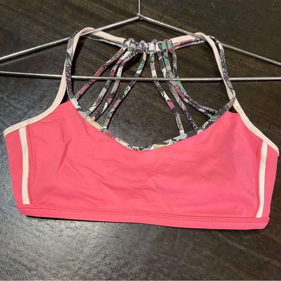 Lululemon Sport Bra - Picture 3 of 5